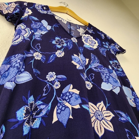 Gap Flutter Sleeve V-Neck Blue Floral Sundress Size XS - Picture 3 of 6
